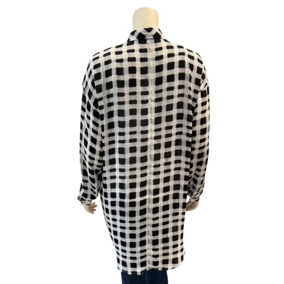 A.N.A. Black & White Checkered Chiffon Blouse - Picture 5 of 8